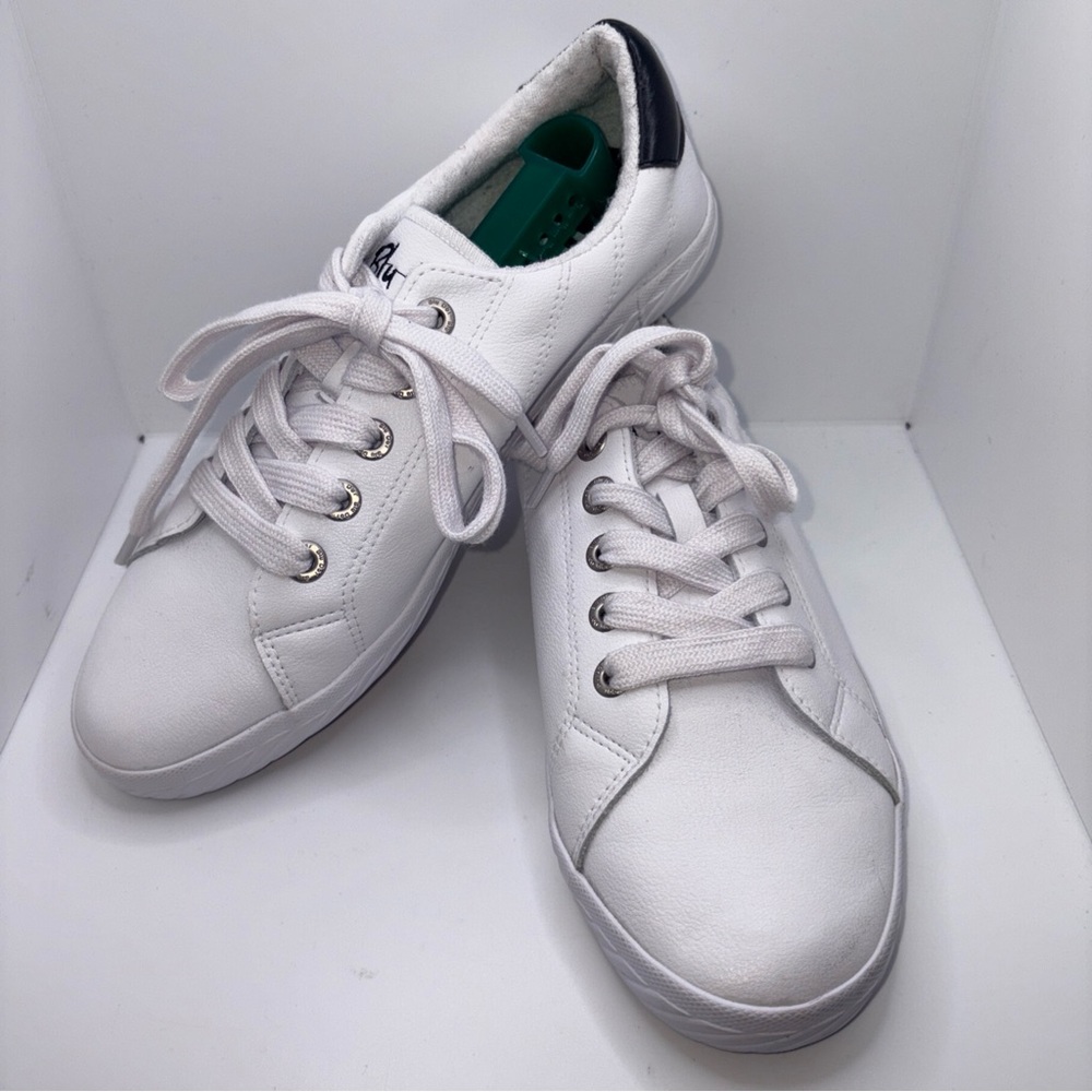 Blu D'or White Leather Sneakers Sz 10 Women Boat Shoes Classic Neutral Nautical
